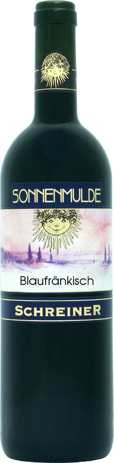 A bottle of Blaufränkisch semi dry