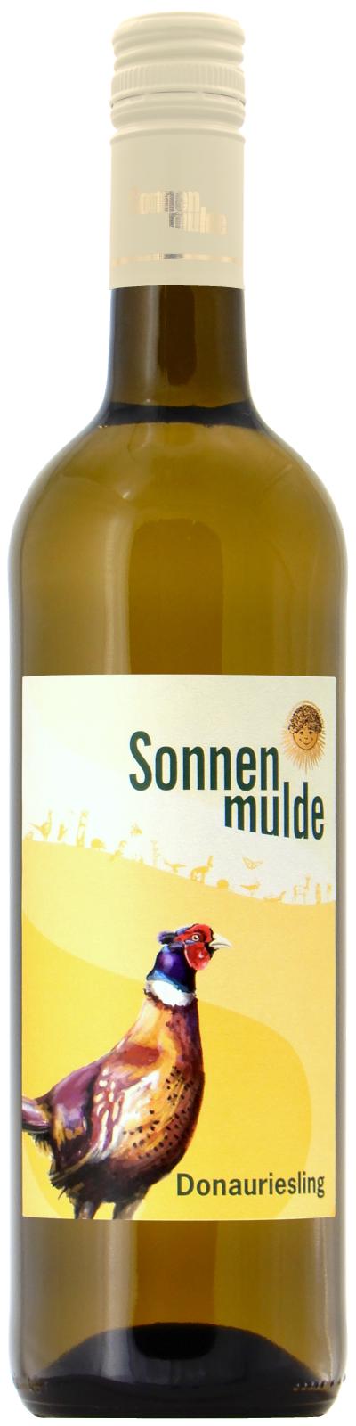 Eine Flasche Donauriesling