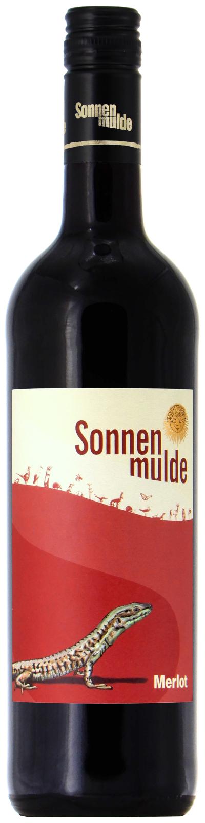 Eine Flasche Merlot