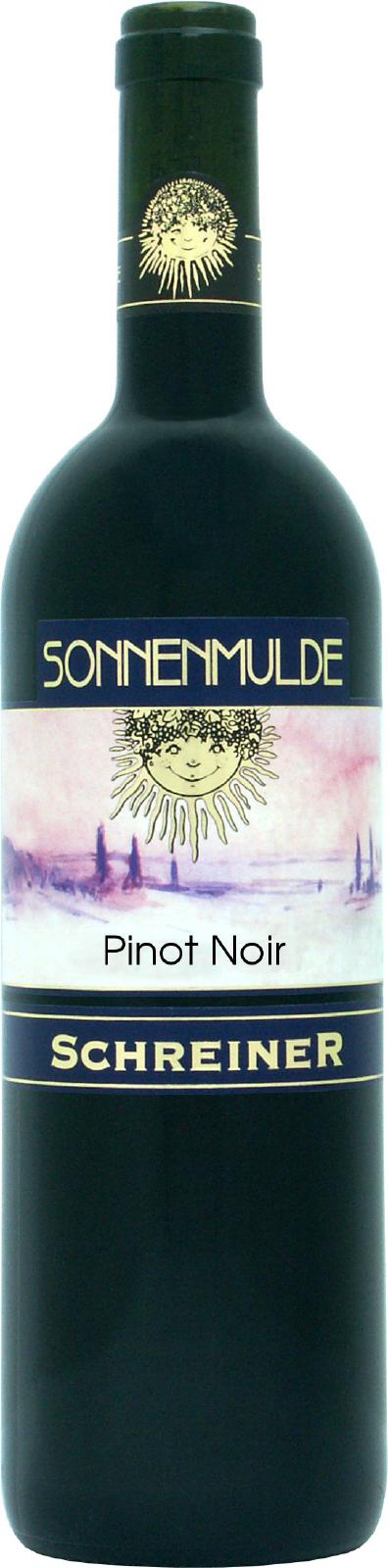 Eine Flasche Pinot Noir