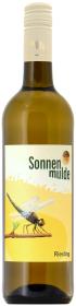 Eine Flasche Riesling