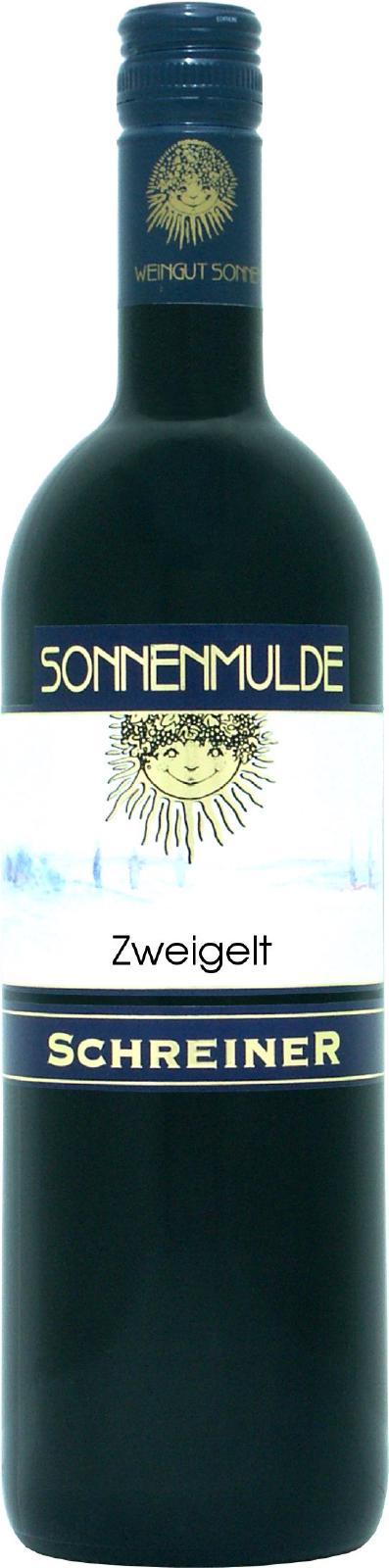 A bottle of Zweigelt